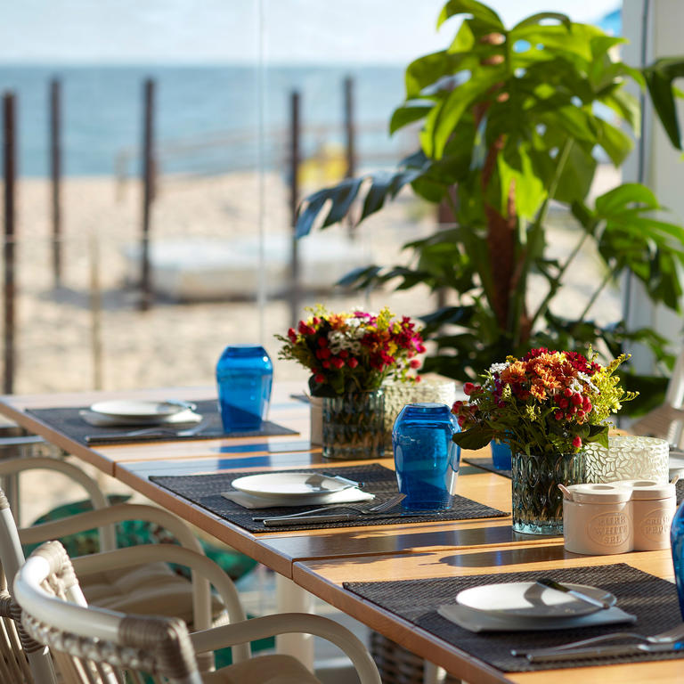 Praia Dourada Beach Restaurant